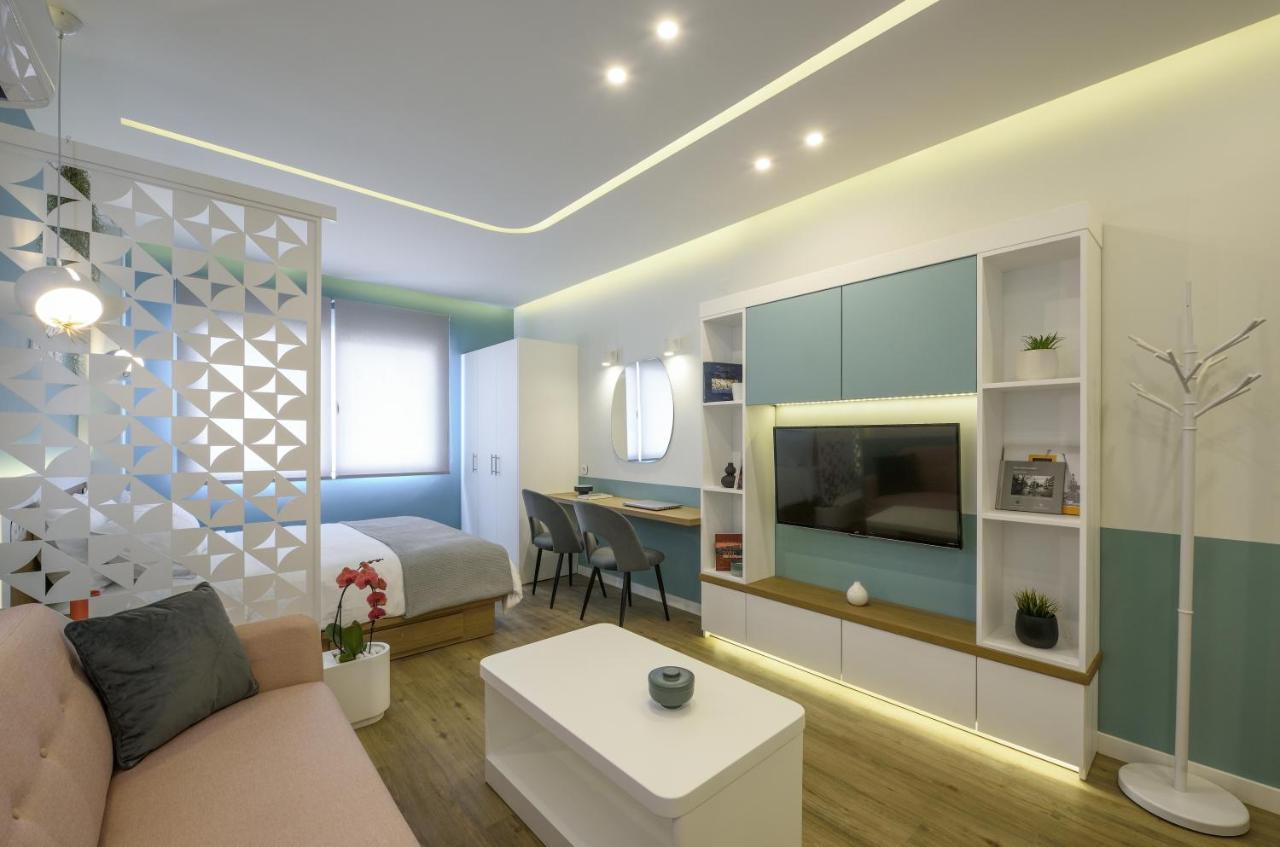 Τhe Half Root Suite In The Heart Of City Center Thessaloníki Eksteriør bilde