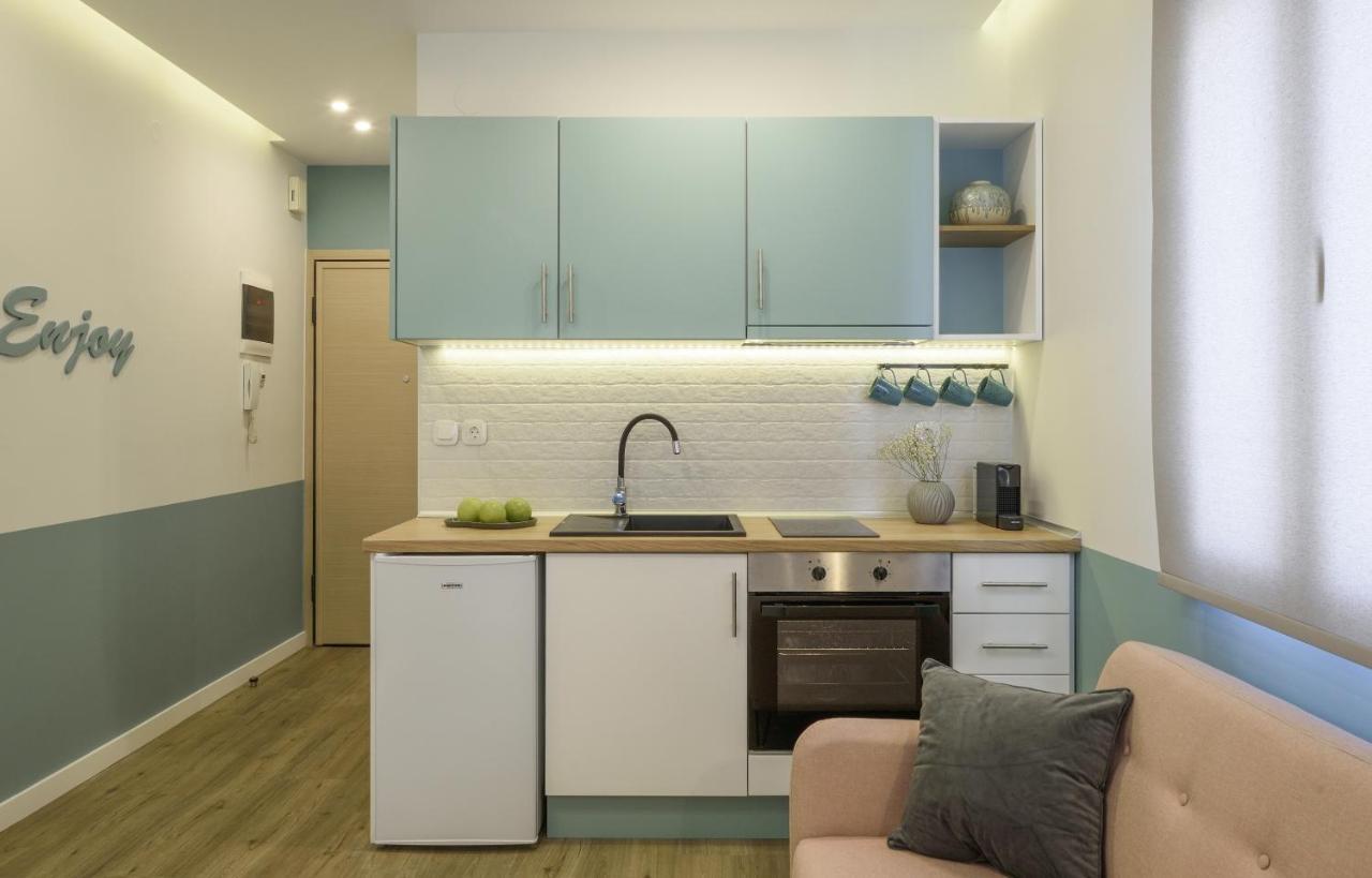 Τhe Half Root Suite In The Heart Of City Center Thessaloníki Eksteriør bilde