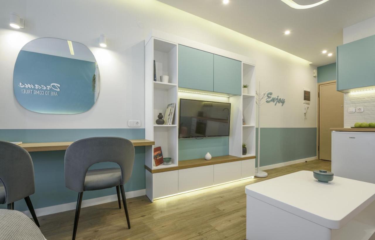 Τhe Half Root Suite In The Heart Of City Center Thessaloníki Eksteriør bilde