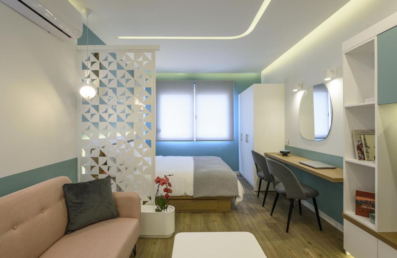 Τhe Half Root Suite In The Heart Of City Center Thessaloníki Eksteriør bilde